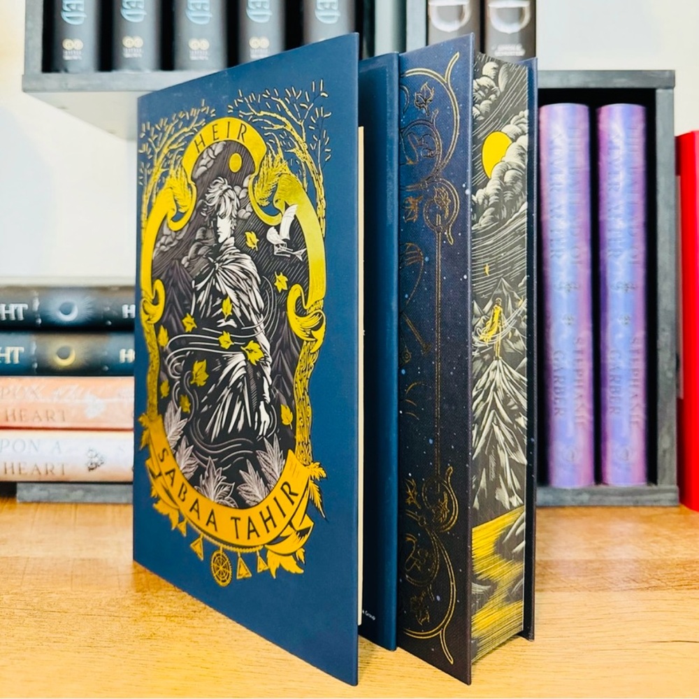 Fairyloot Exclusive Edition HEIR by Sabba Tahir